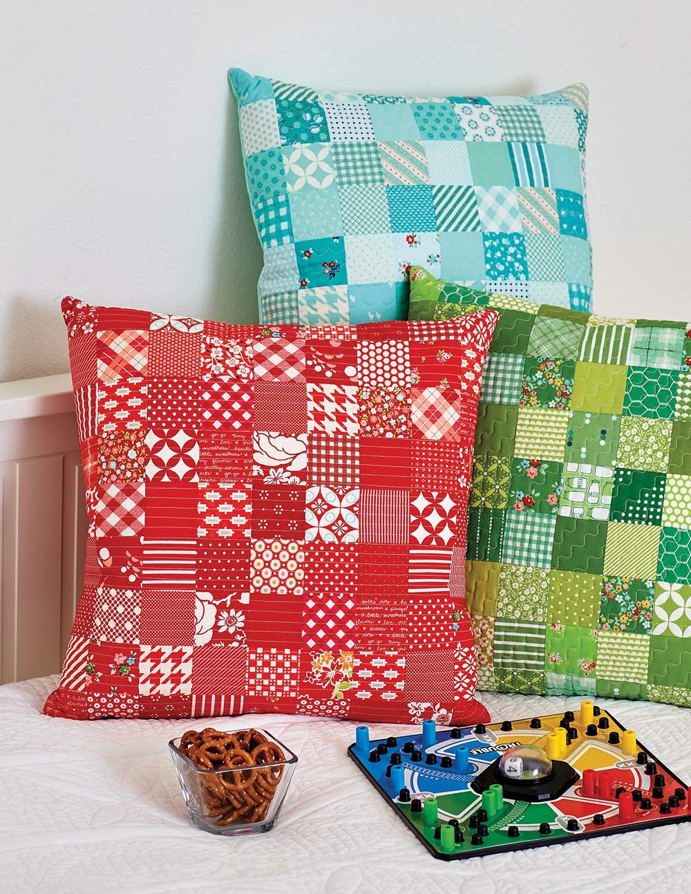 Welcome to Woodberry Way: An Inviting Collection of Delightful Quilts